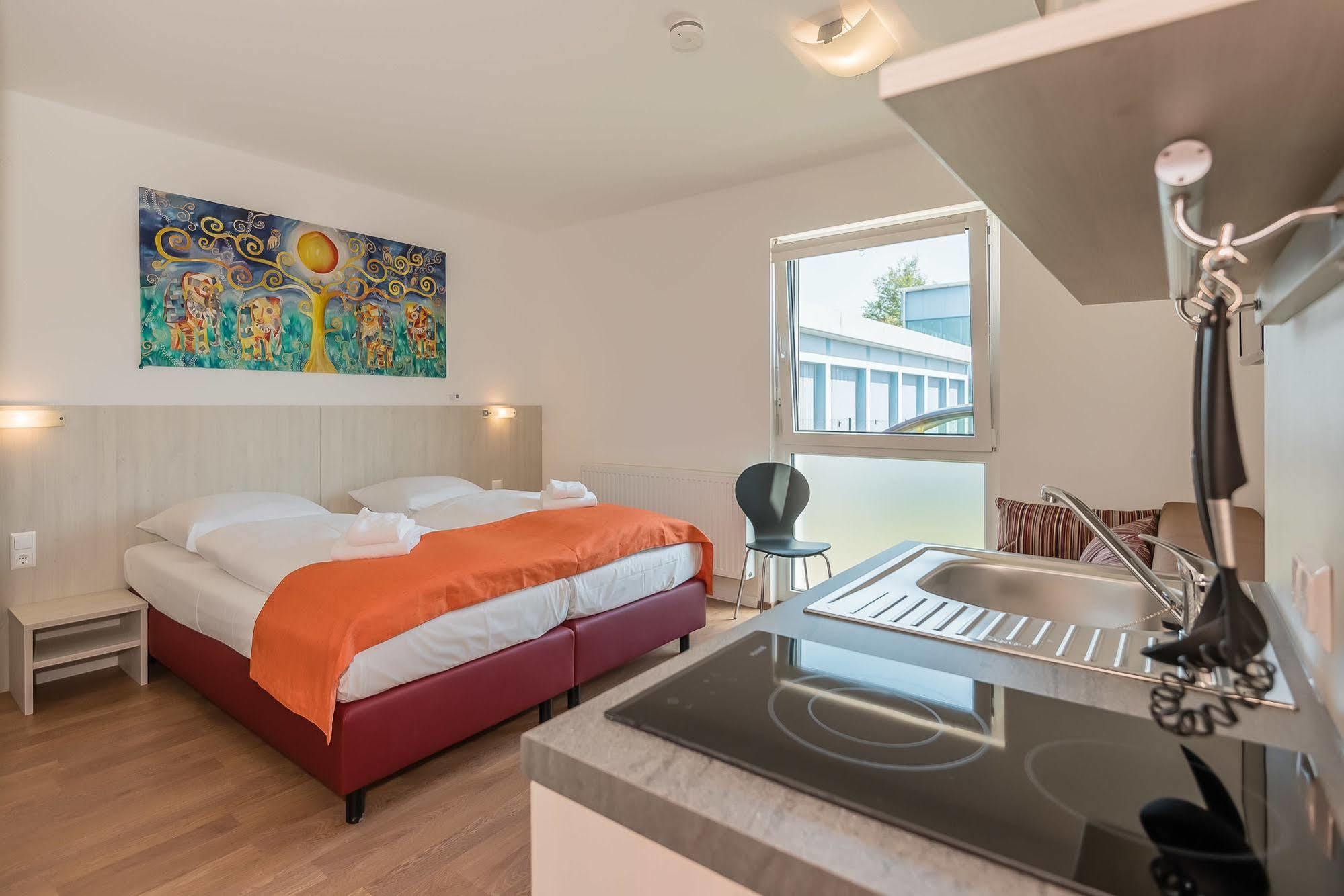 Fairsleep Motel Einstein Erding Esterno foto