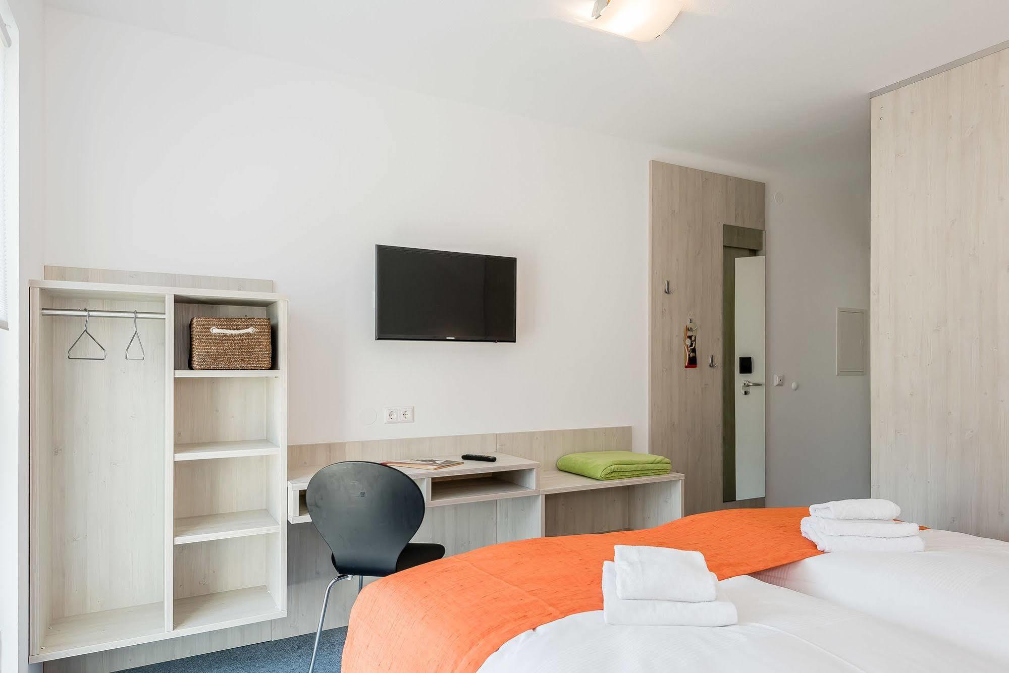 Fairsleep Motel Einstein Erding Esterno foto